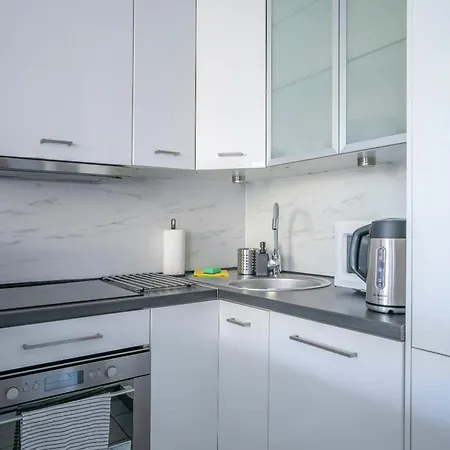 Flower Check In 24h 아파트